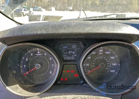 2016 Hyundai Elantra Se z USA, uszkodzony, nr VIN 5NPDH4AE2GH681383